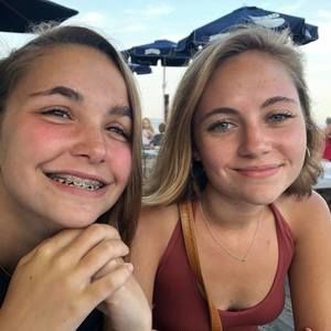 Meet your Posher, Alexandra